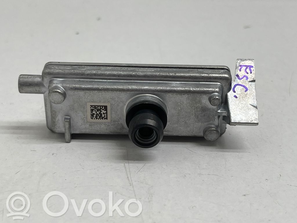 Ford Escape IV Windshield/windscreen camera 