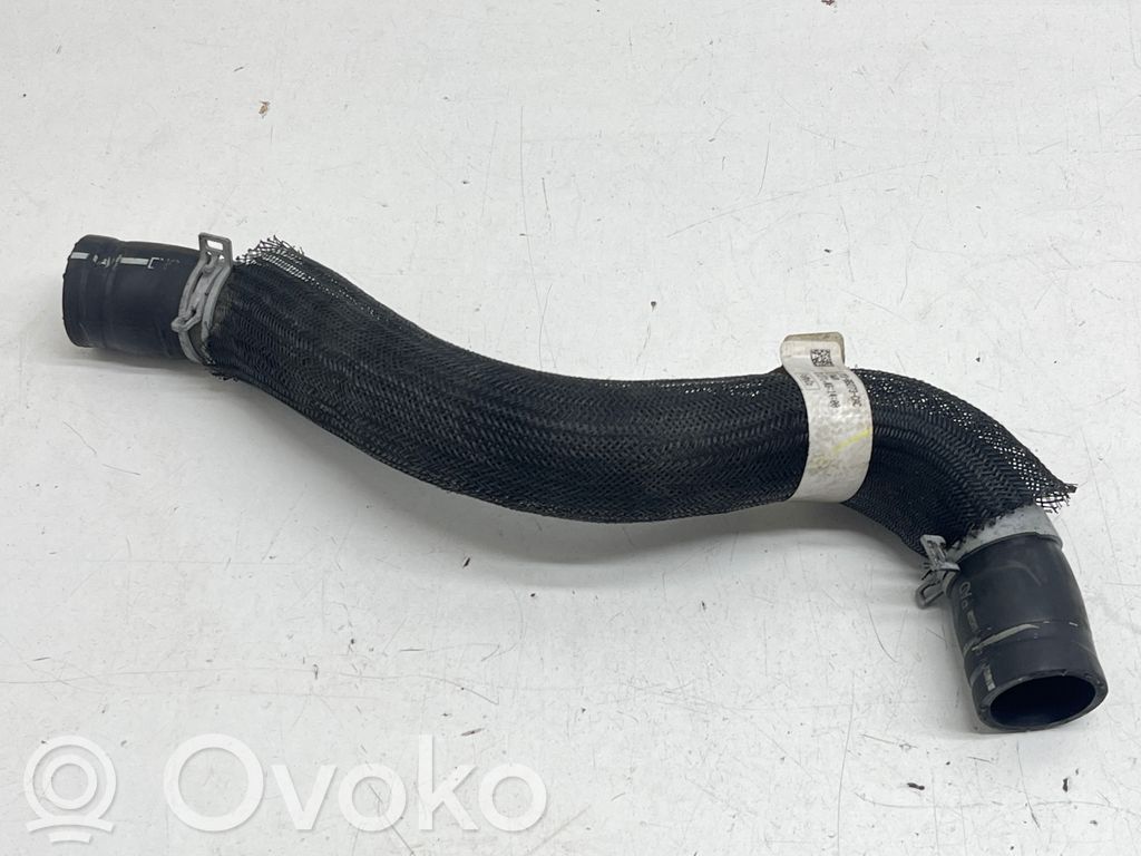 Ford Explorer VI Engine coolant pipe/hose 