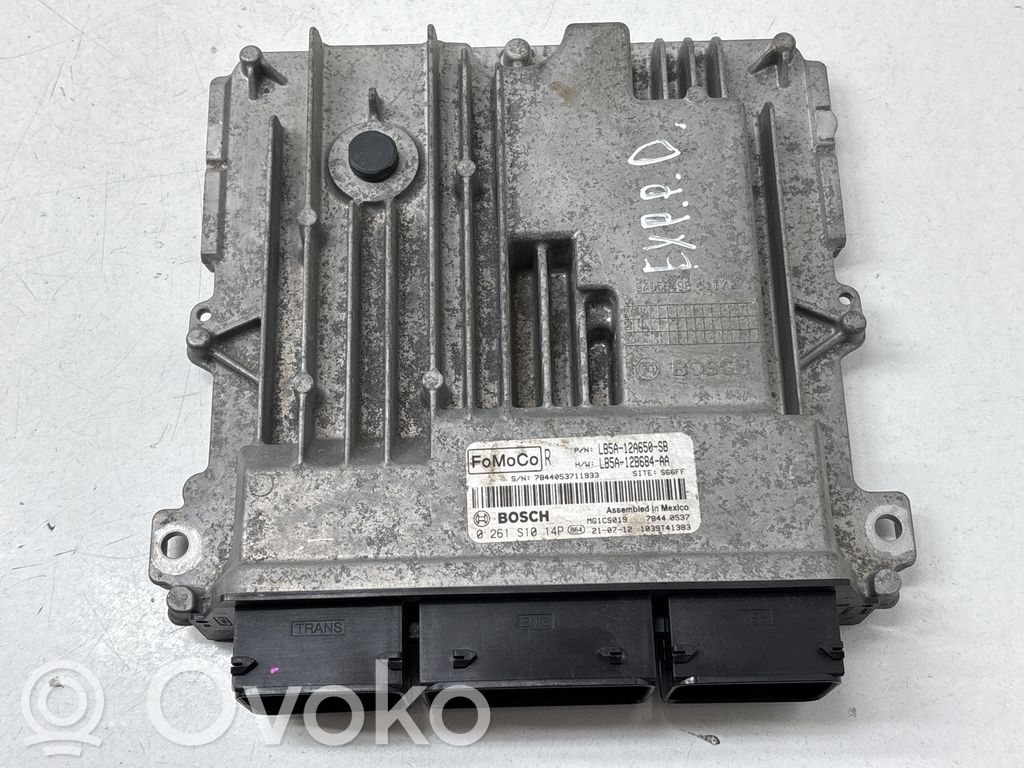 Ford Explorer VI Engine control unit/module 