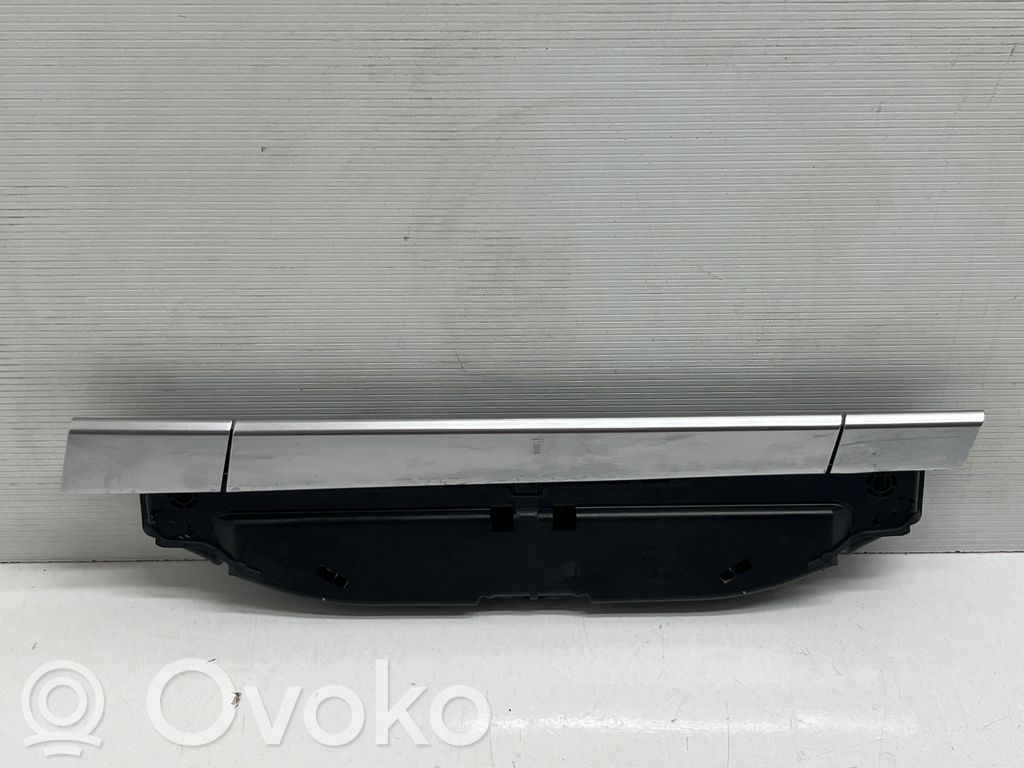 Porsche Panamera (970) Mukiteline edessä 