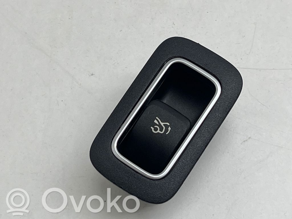 Przycisk otwierania klapy bagażnika   A2479055403,HW182500,RAK120302