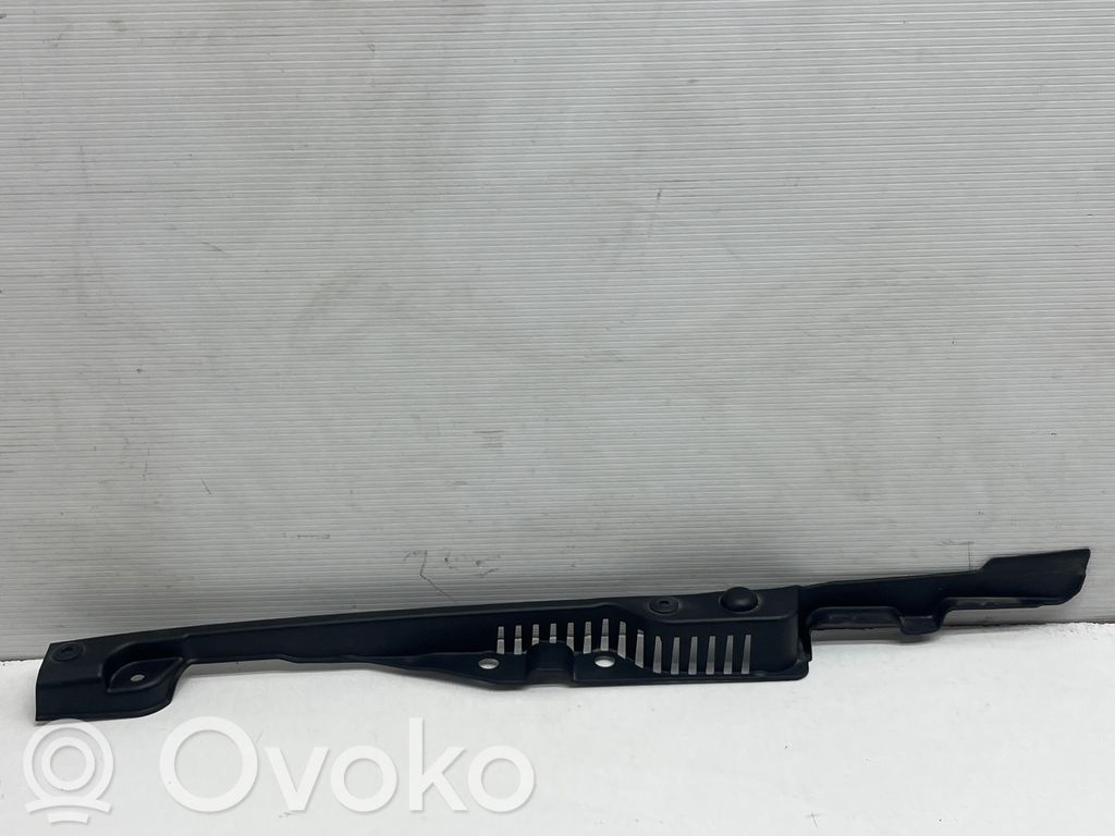 Osłona pasa przedniego   31479547