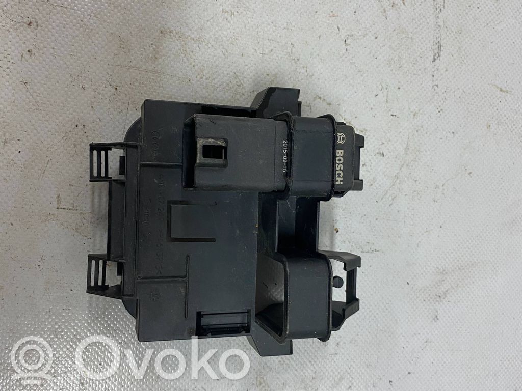 Audi Q7 4M Hehkutulpan esikuumennuksen rele 
