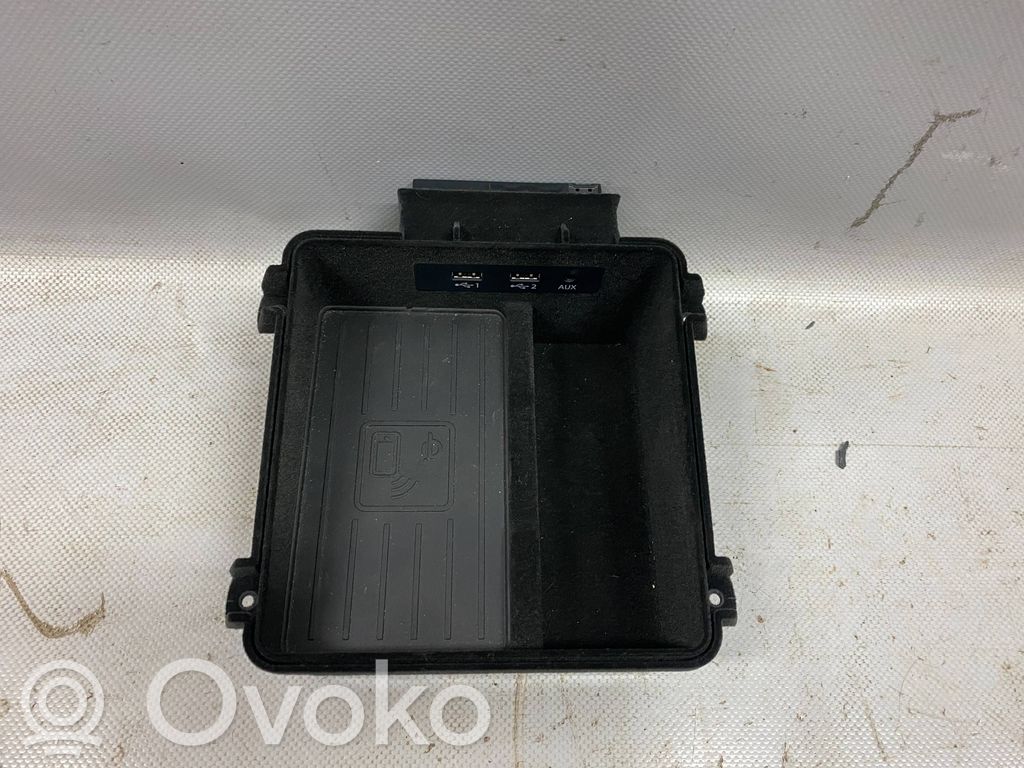 Wireless charging module   4M0864981B