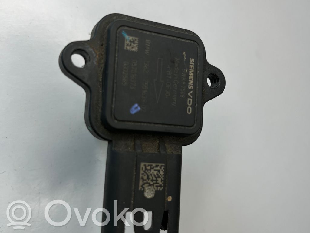 BMW 3 E92 E93 Mass air flow meter 