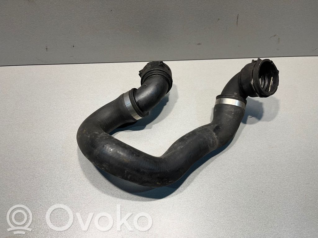 BMW 3 E92 E93 Engine coolant pipe/hose 