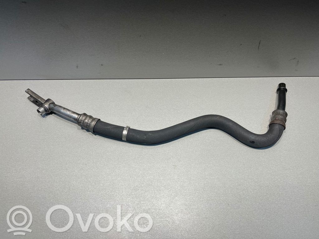 BMW 3 E92 E93 Oil cooling pipe 