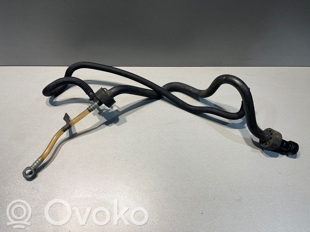 BMW 3 E92 E93 Caurule (-es) / šļūtene (-es) 