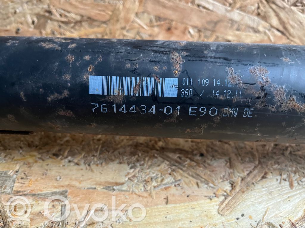 BMW 3 E92 E93 Kardanas komplekte 