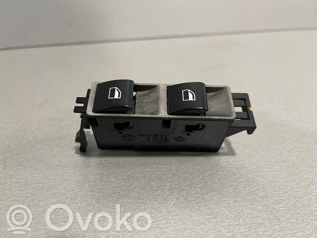 Electric window control switch   8381512,61318381512