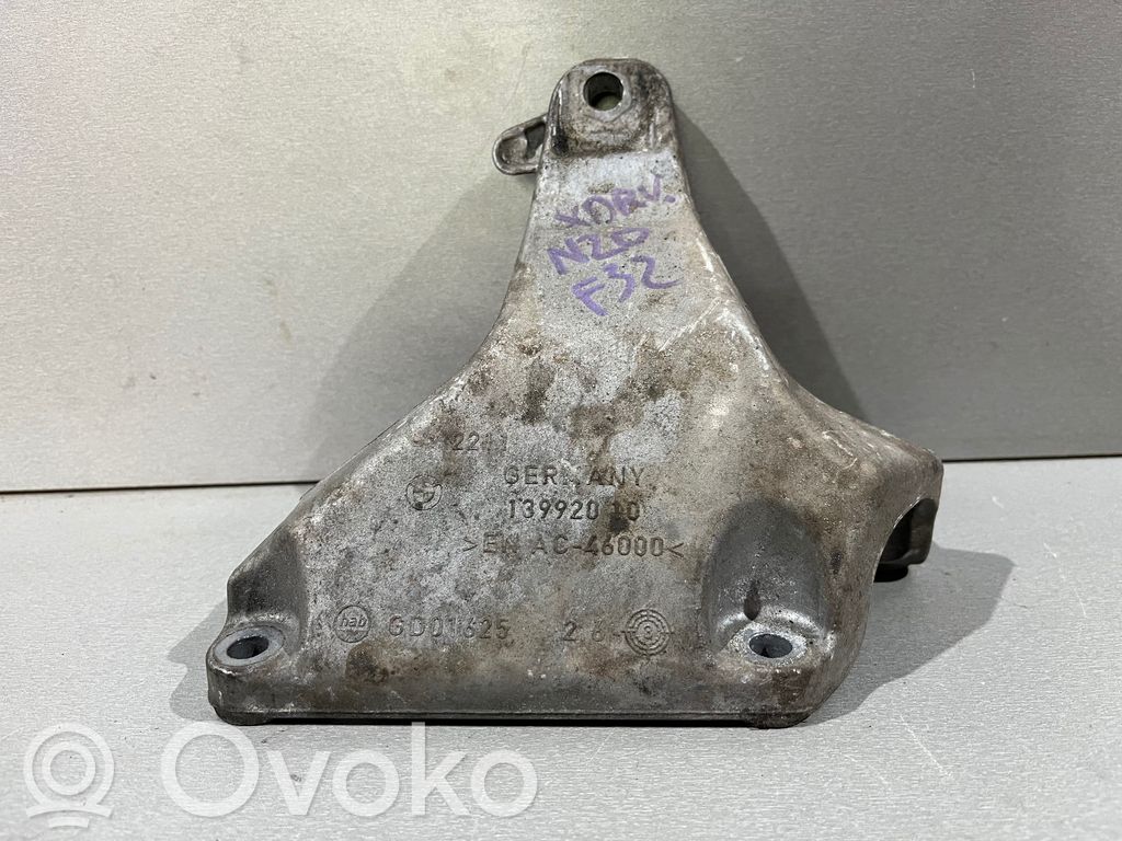 BMW 4 F32 F33 Suport motor 