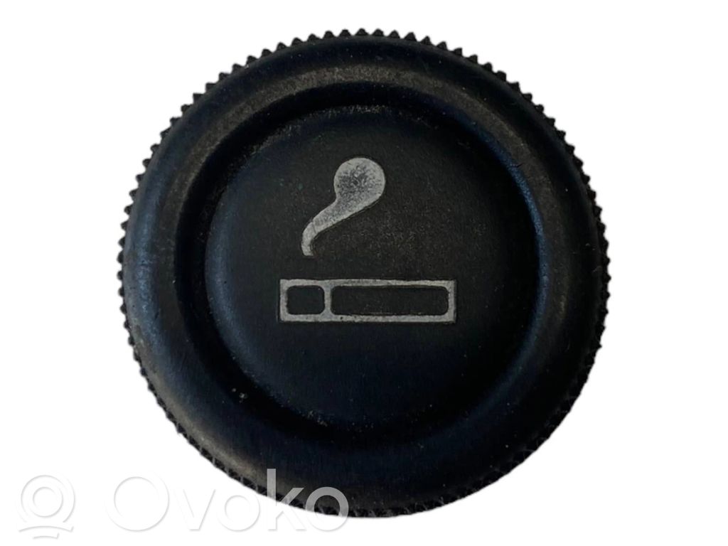 Cigarette lighter