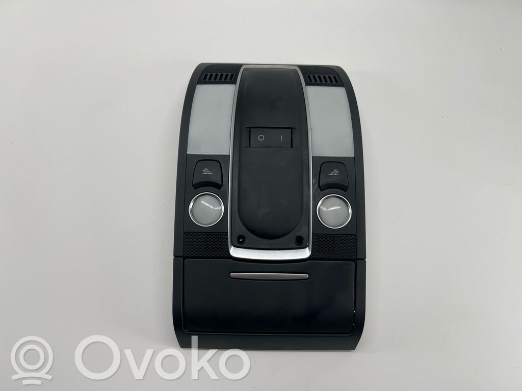 Audi Q7 4L Luz del asiento delantero 