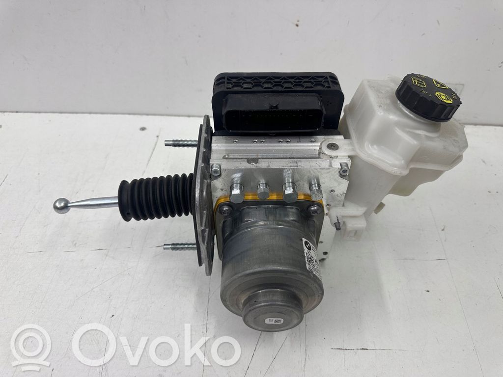 BMW 7 G70 ABS Pump 