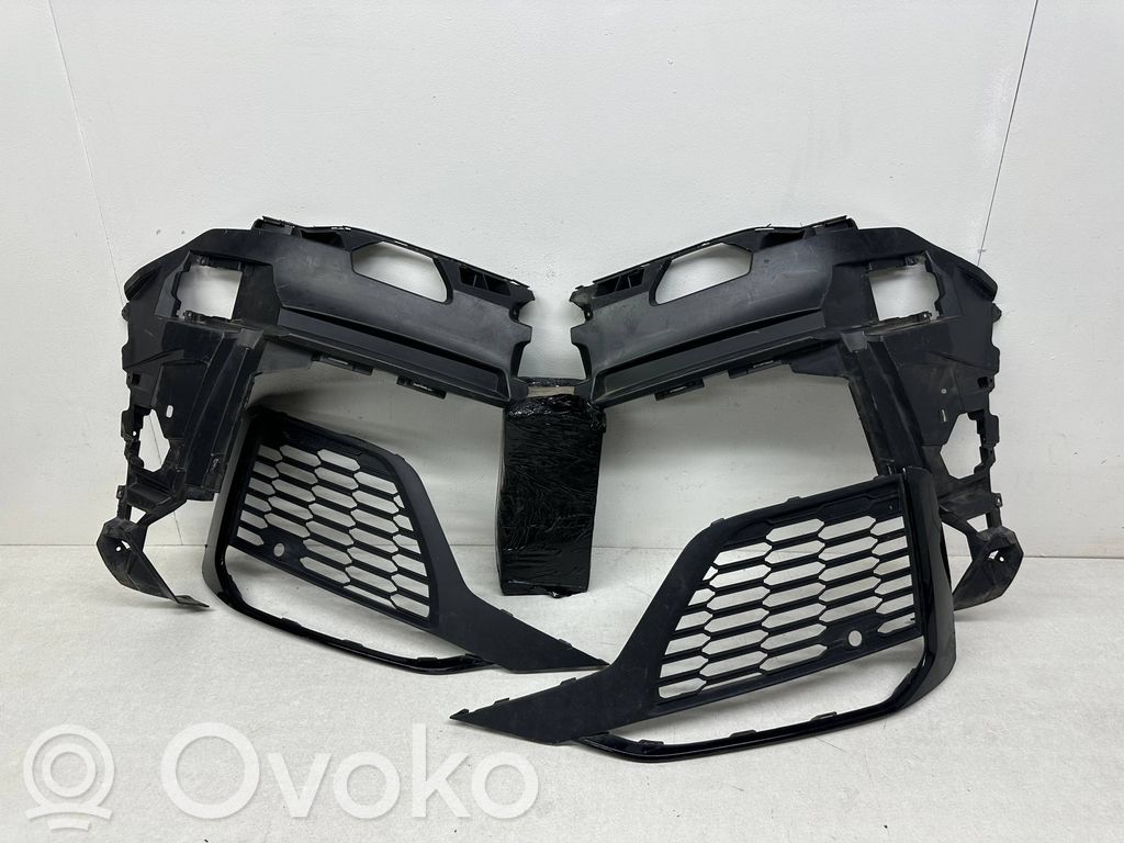 Audi Q7 4M Front bumper mounting bracket 