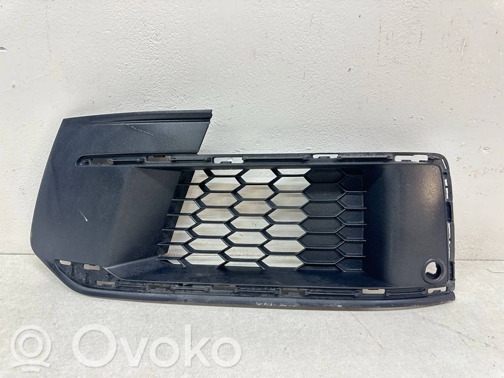 Audi Q7 4M Kratka dolna zderzaka przedniego 