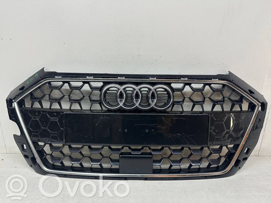Audi A1 Grilă față 