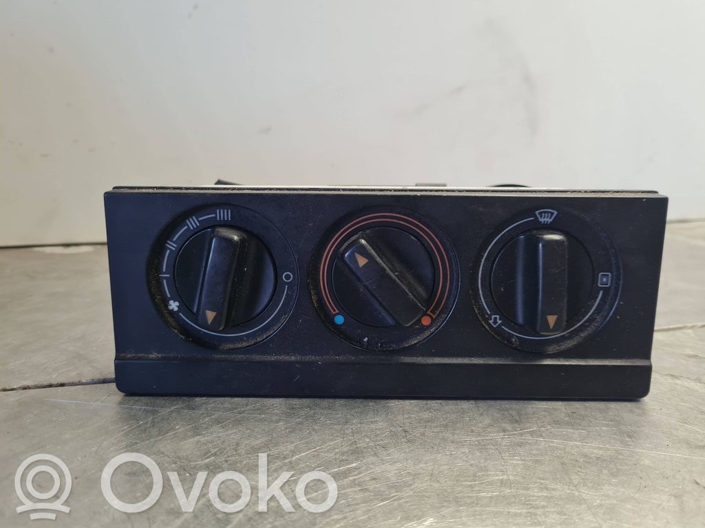 Audi 80 90 B3 Gaisa kondicioniera / klimata kontroles / salona apsildes vadības bloks (salonā) 