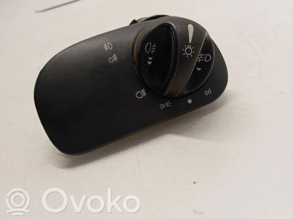 Light switch   95GB11649BB