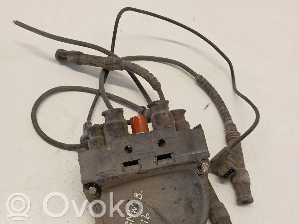 BMW 3 E36 Spark distributor cap 