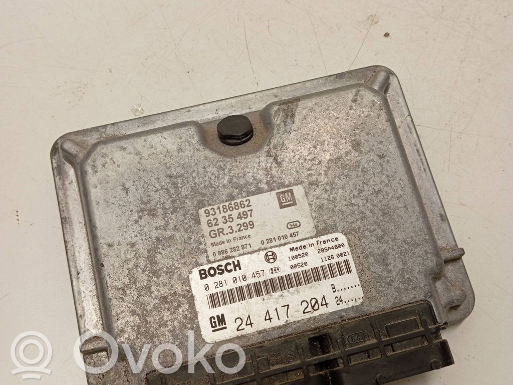 Opel Zafira A Engine control unit/module 