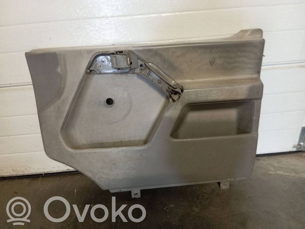 Volkswagen II LT Rivestimento del pannello della portiera anteriore 