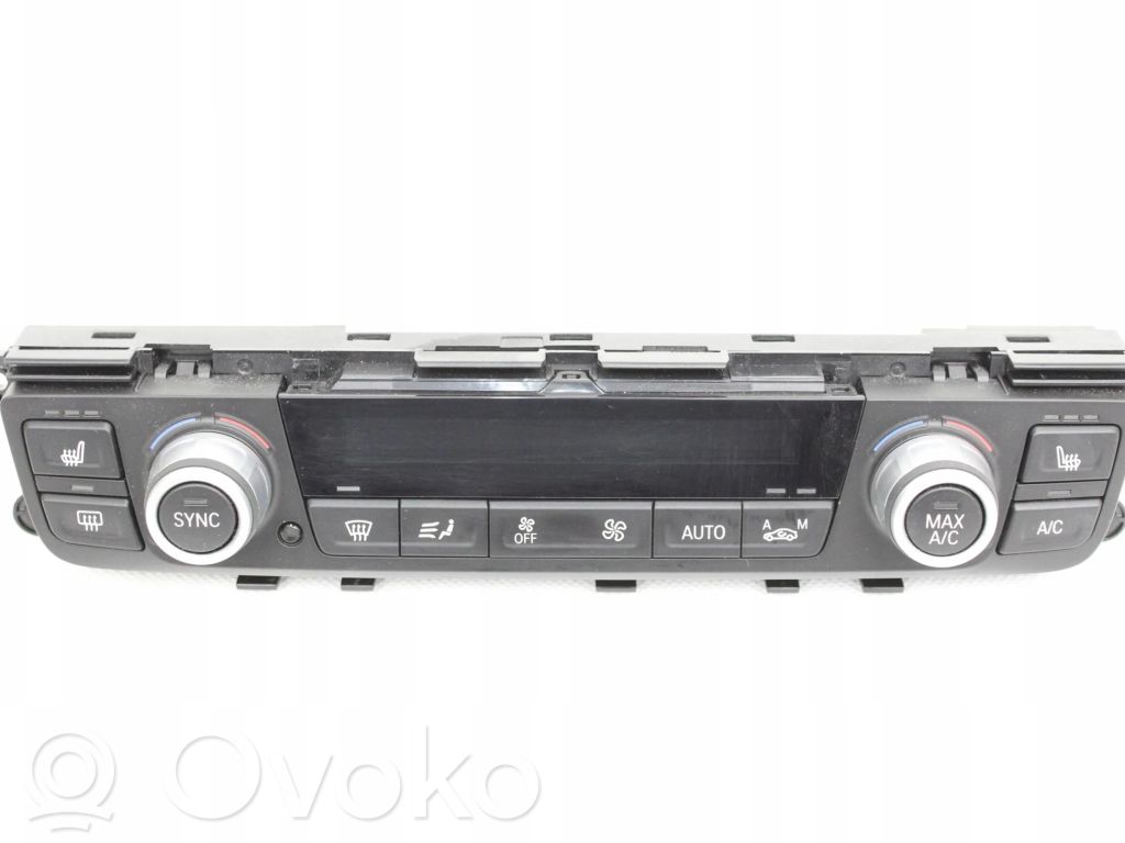 BMW i8 Unitate control climatizare 