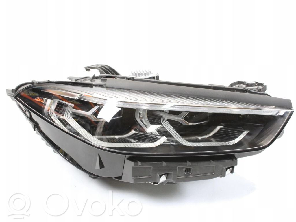 BMW M8 F91 F92 G14 G15 Phare frontale 