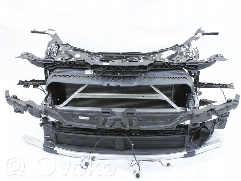 BMW 2 Active Tourer U06 Marco panal de radiador 