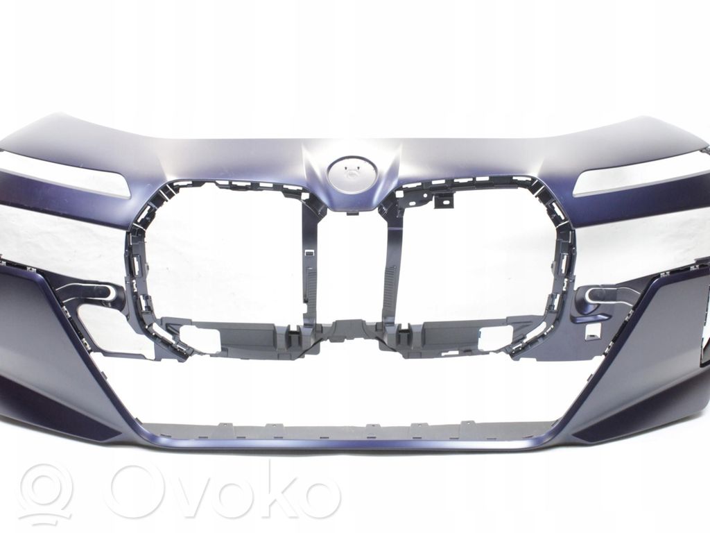 BMW 7 G70 Front bumper 