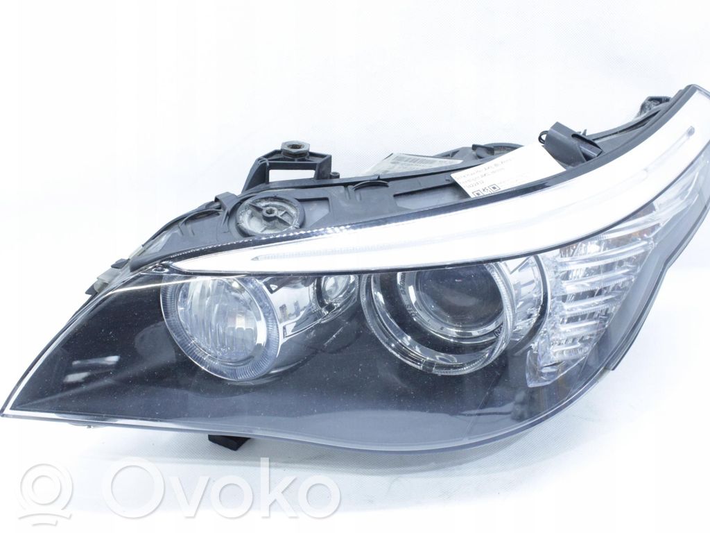 BMW 5 E60 E61 Priekinis žibintas 