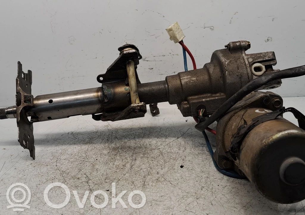 Toyota Corolla E120 E130 Ohjauspyörän akseli 