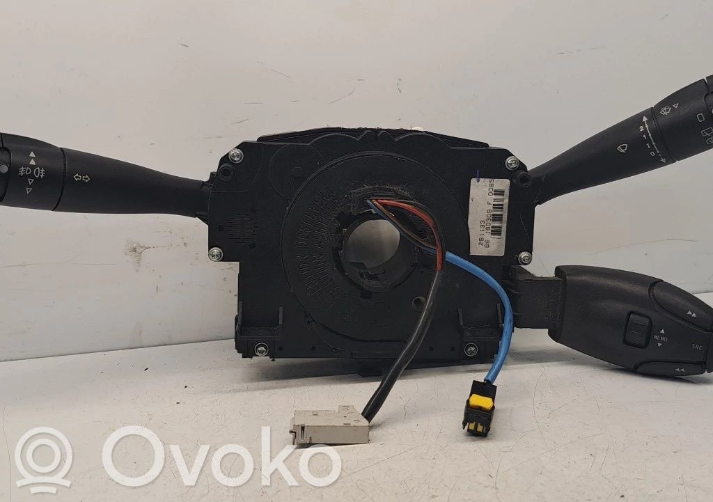 On-board computer control switch   96657280XT