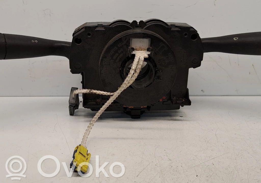On-board computer control switch   96658419XT