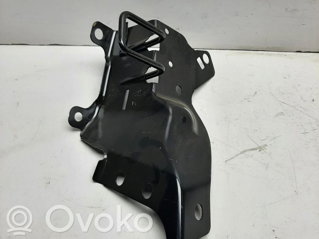 Front bodywork piece   280527