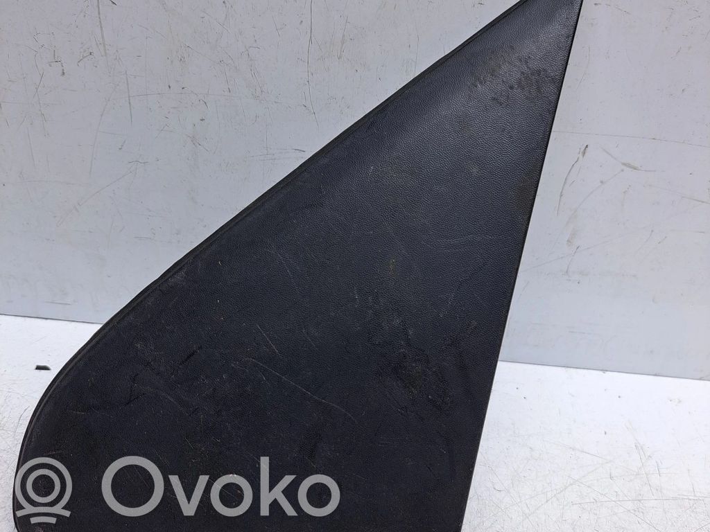 Citroen C2 Tailgate/boot lid lock trim 