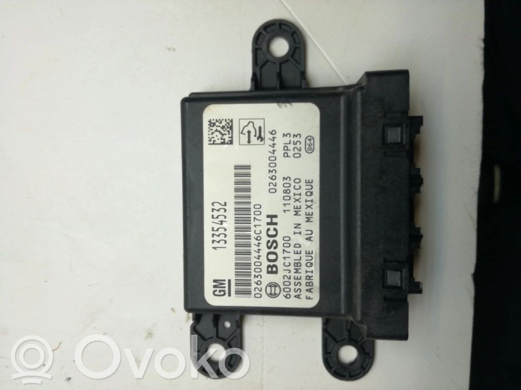 Opel Astra J Fuse box cover 