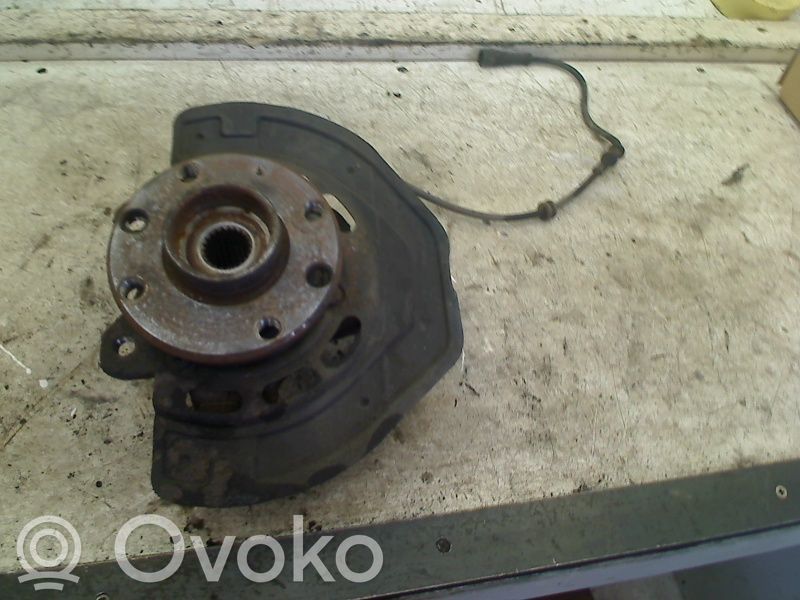 Cubo de rueda delantera