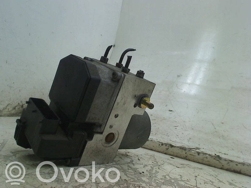 Opel Vectra B ABS-pumppu 