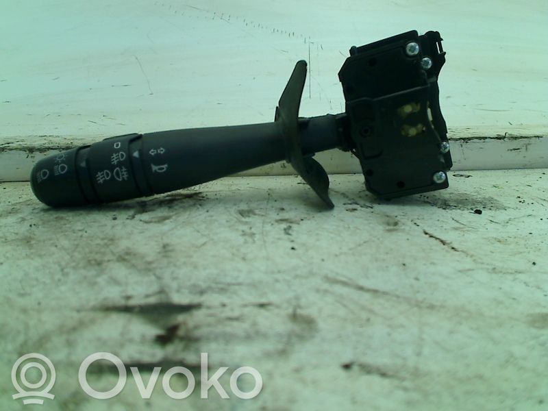 Renault Clio II Steering wheel buttons/switches 