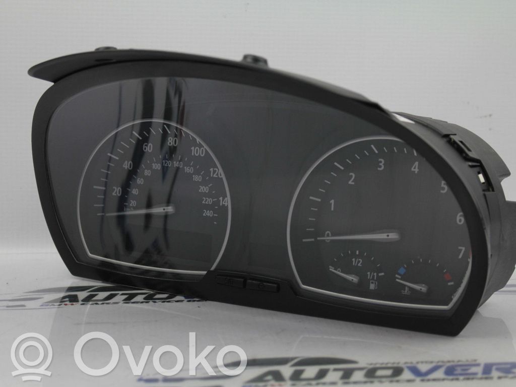 BMW X3 E83 Speedometer (instrument cluster) 