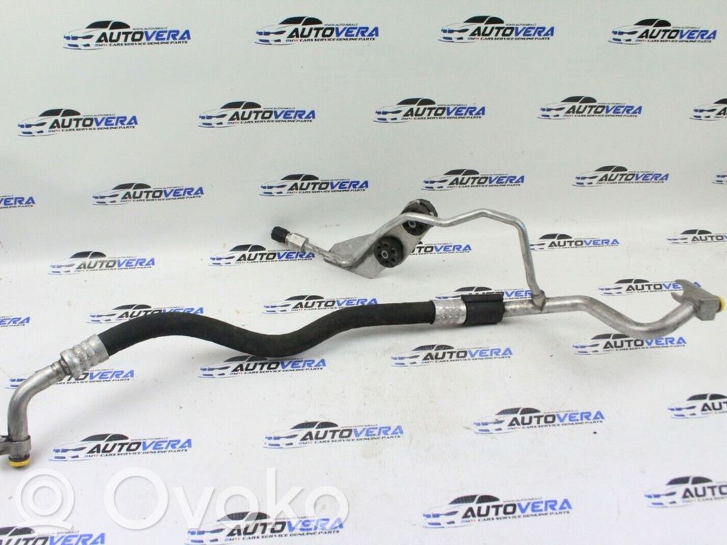 BMW M6 Ilmastointilaitteen putki (A/C) 