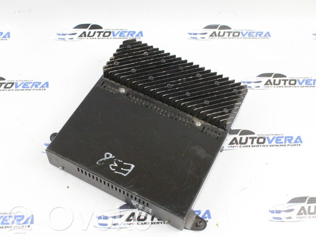 BMW 7 E38 Garso stiprintuvas 