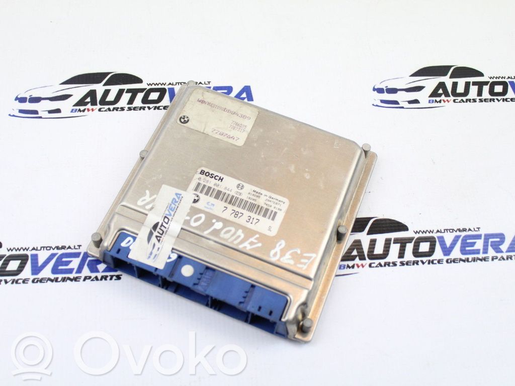 BMW 7 E38 Engine control unit/module 