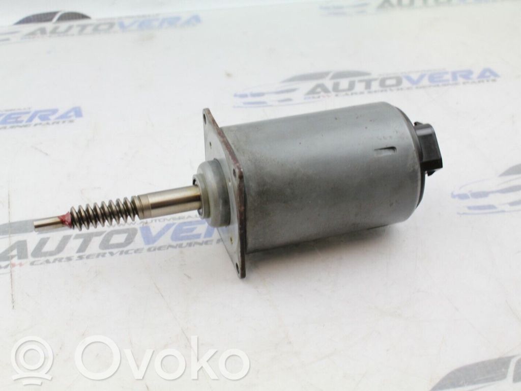 BMW 5 E60 E61 Camshaft vanos timing valve 