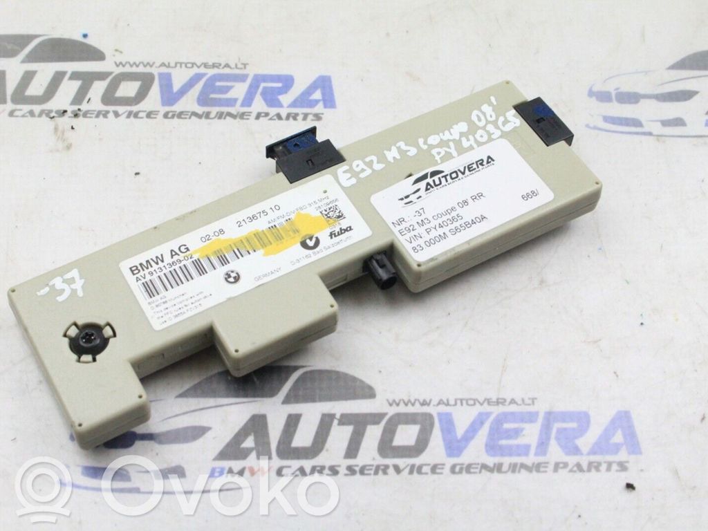 BMW 3 E90 E91 Antenas pastiprinātājs 