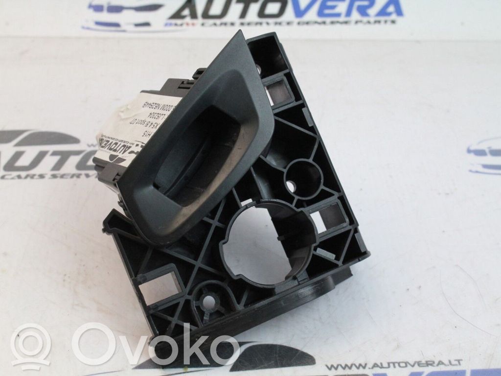 Lector de tarjeta/llave de arranque   6967675