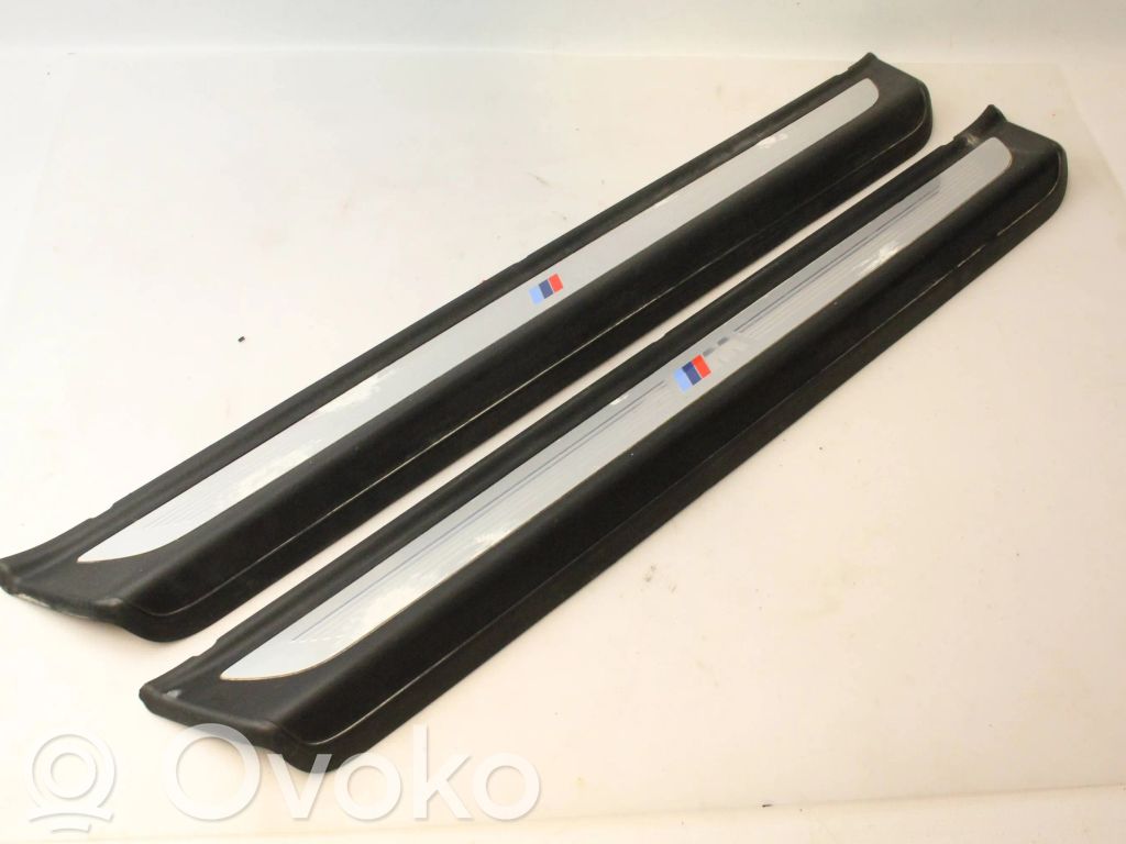 BMW 6 F12 F13 Listwa progowa przednia 
