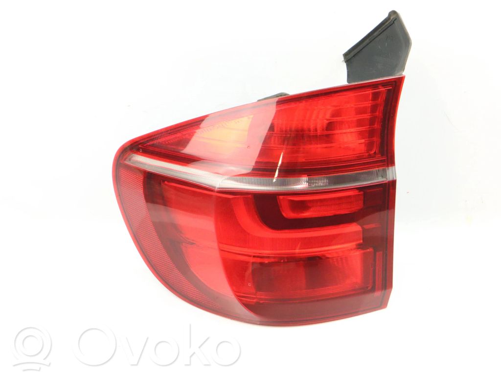 BMW X5M E70 Galinis žibintas kėbule 