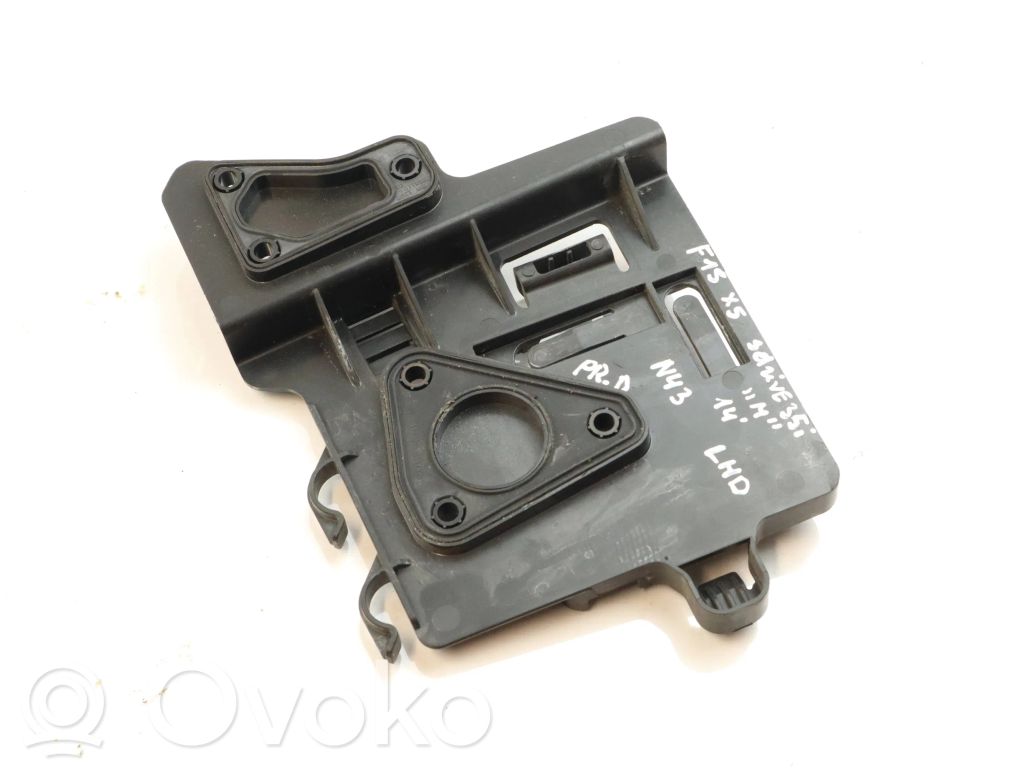 BMW X5 F15 Other engine bay part 